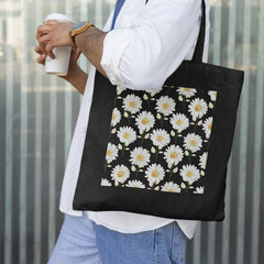 White Daisy Pattern Design
